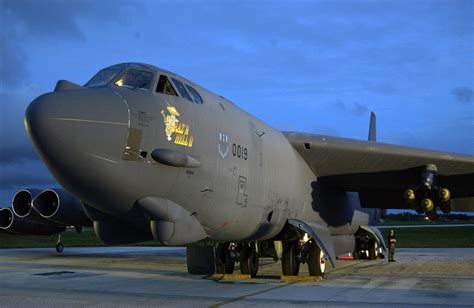 Military Fighter Jets: B-52 Stratofortress Strategic Bomber