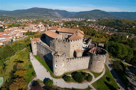 Gorizia, castle | Italian castle, Castle, Castle pictures