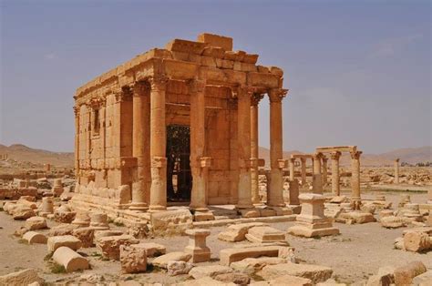 http://i.imgur.com/eUvKGMU.jpg | Palmyra, Ancient temples, Temple