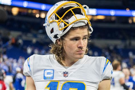 Chargers News: Brandon Staley Provides Small Update on Justin Herbert's ...