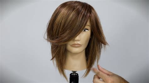 Disonnected Bob Hair Style - Wavy Haircut