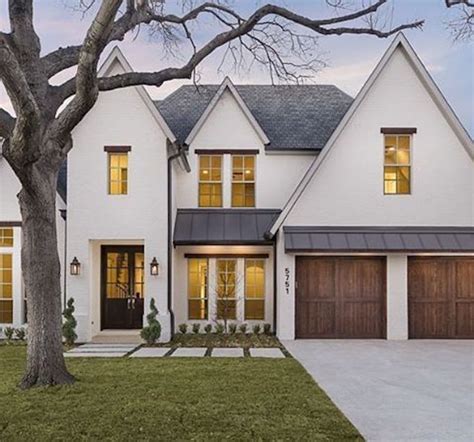 10 Astonishing Ideas for Garage Doors to Try at Home - TSP Home Decor | Tudor house exterior ...