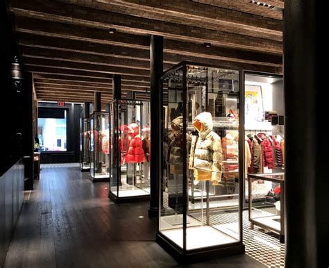 Moncler Flagship store – GGREAT