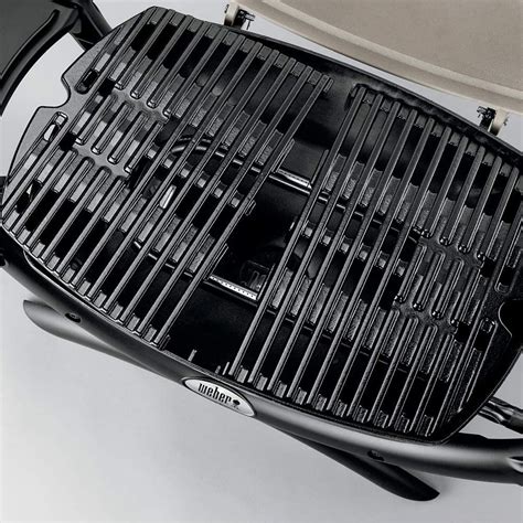 Weber Q1200 vs Q2000 Grill: Which One's Better?