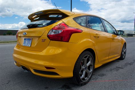 2014 Ford Focus ST Review - 4 - Motor Review