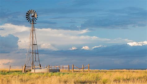 Bringing Back The Windmill - Hobby Farms