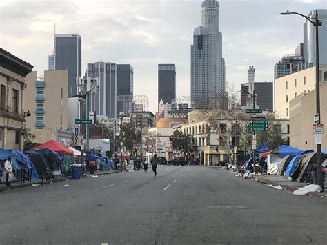 Skid Row Los Angeles. Just 2 blocks from here is the proper downtown ...