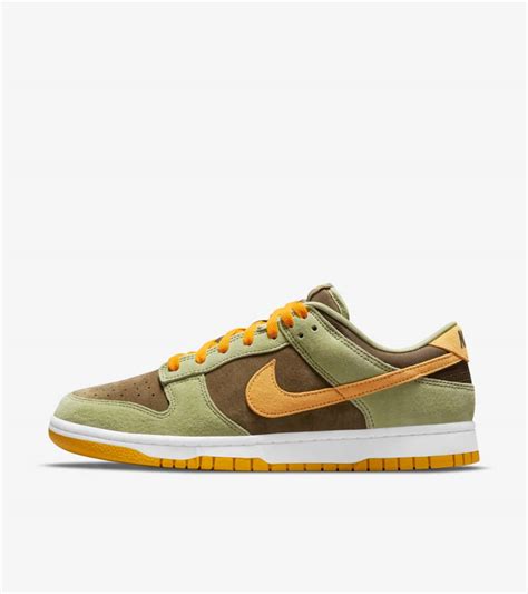 Dunk Low 'Dusty Olive' Release Date. Nike SNKRS VN