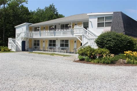 SCHOONER BAY MOTOR INN - Updated 2023 Prices & Hotel Reviews (Maine/Rockport)