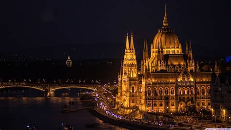 Wallpaper : Budapest, night, city 3554x1999 - Pige0n - 1706037 - HD Wallpapers - WallHere