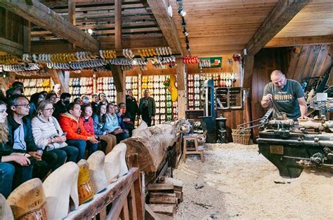 Zaanse Schans Windmills Cheese Tasting & Clog Factory