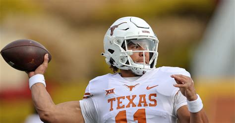 Texas QB Casey Thompson Enters Transfer Portal After Quinn Ewers Joins Longhorns | News, Scores ...