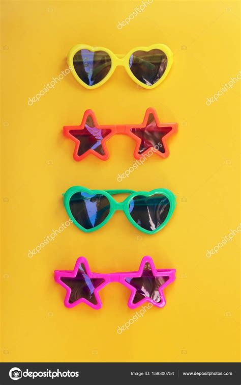 Various shapes of Sunglasses Stock Photo by ©AnastaRudneva 159300754