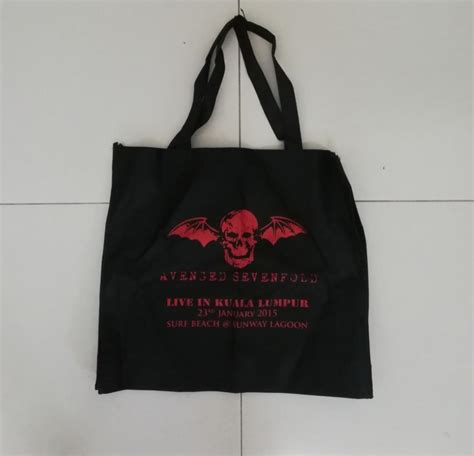 Avenged Sevenfold Concert Merchandise, Men's Fashion, Tops & Sets ...