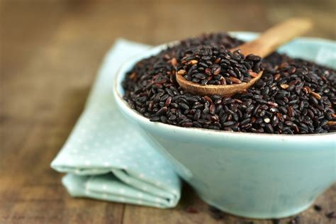 Five Benefits of Eating the Forbidden Rice (Black Rice) - SohaWellness