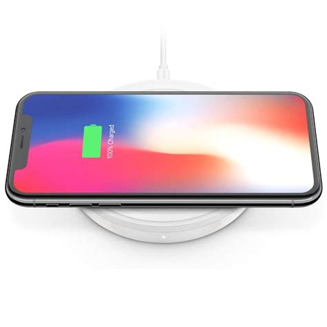 Belkin BoostUp Wireless Charging Pad 10W for Qi Smartphones - White