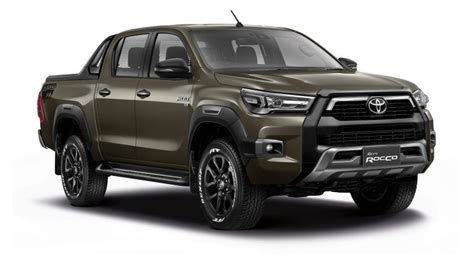 2021 Toyota Hilux Has Tweaked Looks And A New 2.8-Liter Diesel | Carscoops