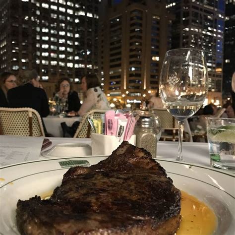 Smith & Wollensky Steakhouse - Chicago Restaurant - Chicago, IL | OpenTable