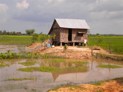 Cambodian Houses: Khmer Poor House