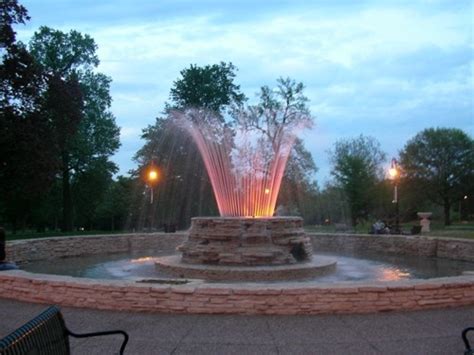 17 Best images about Davenport, Iowa on Pinterest | Parks, Park in and ...