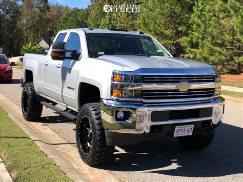 2015 Chevrolet Silverado 2500 HD Fuel Maverick BDS Suspension ...