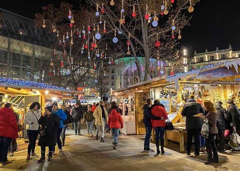 Best Travel Deals | Flights | Hotels | My Vacation Hub – Best Budapest Christmas Markets and ...