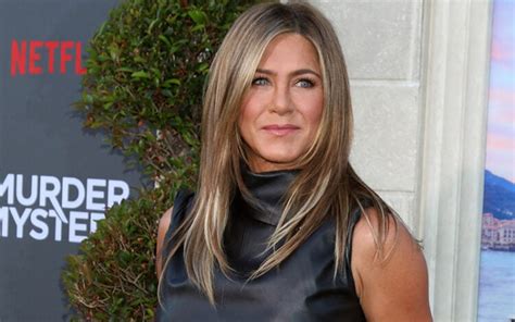 Jennifer Aniston Net Worth - FanBolt