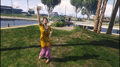 Hot Indian Mommy - GTA5-Mods.com