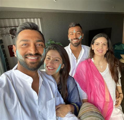 Hardik Pandya Wife - Natasa Stankovic Biography, Age, Profession ...