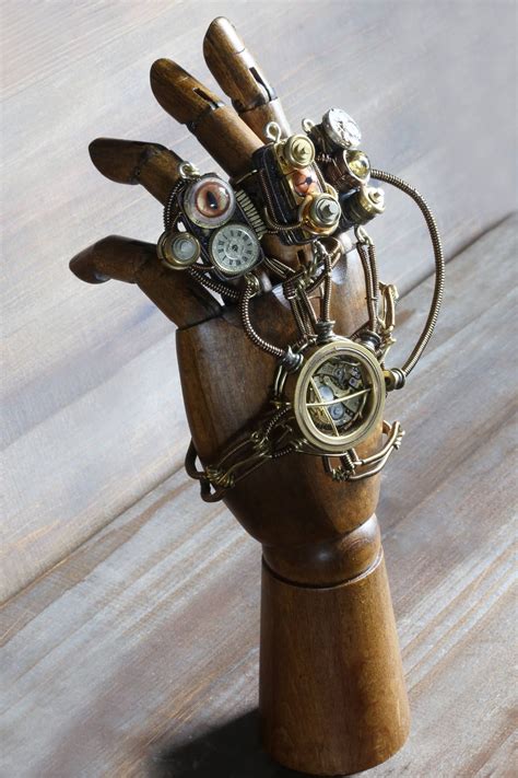 Steampunk hand Tatoo Steampunk, Mode Steampunk, Steampunk Items ...