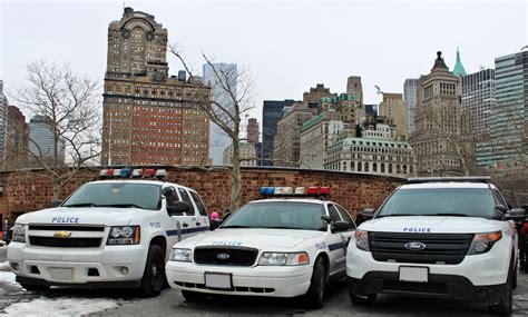 City fleet hits fuel efficiency milestone: 100 mpg | Crain's New York Business