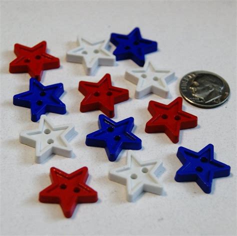 12 Star Buttons 3/4 Buttons Red White Blue Stars - Etsy