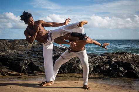 Recorrido histórico por la Capoeira ¿Arte marcial o danza?