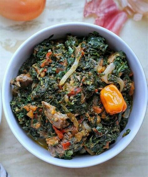 Sauce épinards / Bénin | African food, Nigeria food, Nigerian food