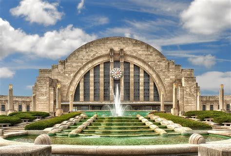 Cincinnati Union Terminal - 1933 Photograph by Frank J Benz - Pixels