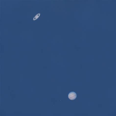 I photographed of both Saturn & Jupiter during the daytime last week and then composited them ...