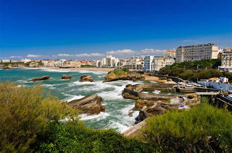 Beach weather in Cote des Basques, Biarritz, France in June