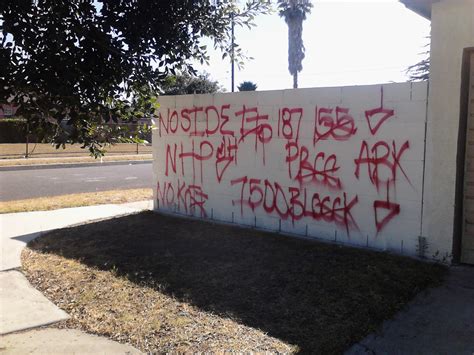 blood gangs graffiti: neighborhood piru ( Compton , NHP )