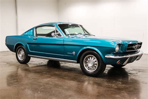 1965 Ford Mustang | American Muscle CarZ