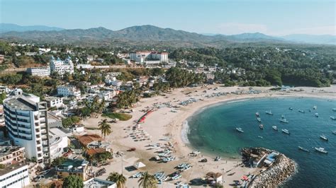 The Beaches of Puerto Escondido - Mady in Mexico