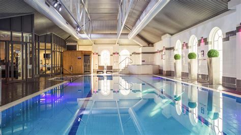 Private Swimming Lessons in Exeter | Learn to Swim Today