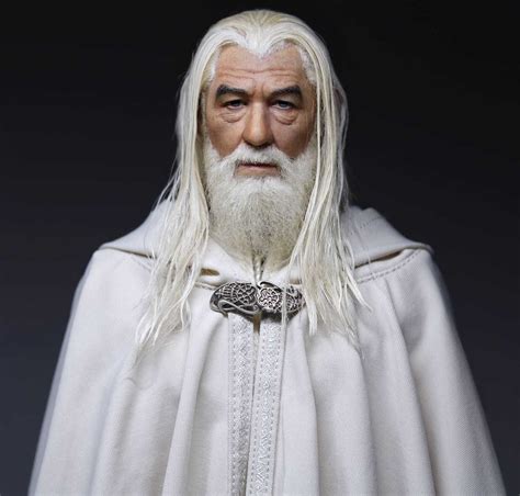 Pin by Alexis Rousseau on lordoftheRing in 2024 | Gandalf the white ...