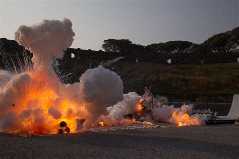 2,000 Years After the Explosion of Vesuvius, Chinese Artist Cai Guo ...