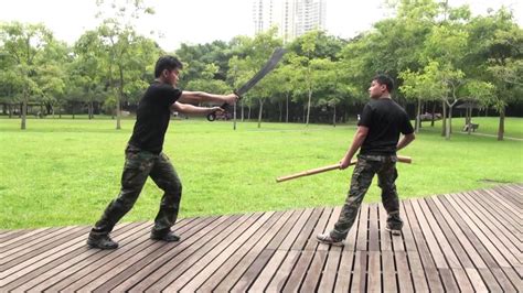 Dadao: Chinese War Sword (實用大刀術 Full Demo) - YouTube