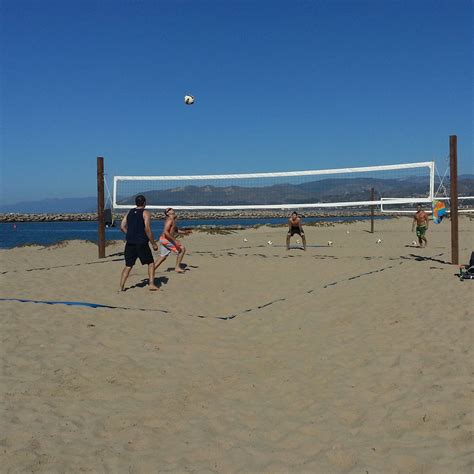 Beach Volleyball Courts - Ventura Harbor VillageVentura Harbor Village