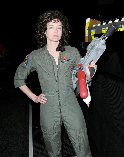 Ellen Ripley From Alien | Best Comic-Con Cosplay 2019 | POPSUGAR ...