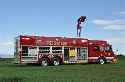 Houston, TX FD-Heavy Rescue - SVI Trucks