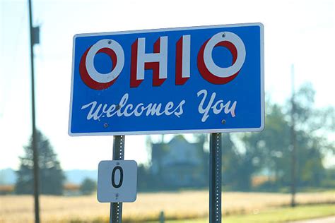 240+ Welcome To Ohio Sign Stock Photos, Pictures & Royalty-Free Images ...