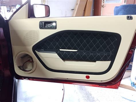 Door panels are finished! Custom door inserts and wrapped armrests to match the seats. : r/Mustang