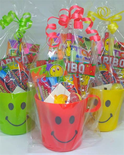 Children's Pre Filled Party Bags/ Pre Made Party Bags : Amazon.co.uk ...